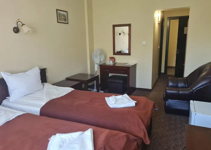 Family Hotel Bela